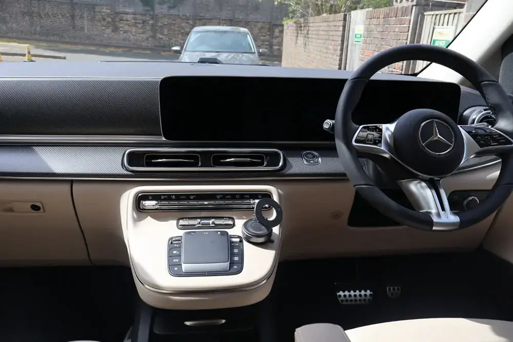 RideOnRoad-Chauffeurs (9) London private chauffeur rates